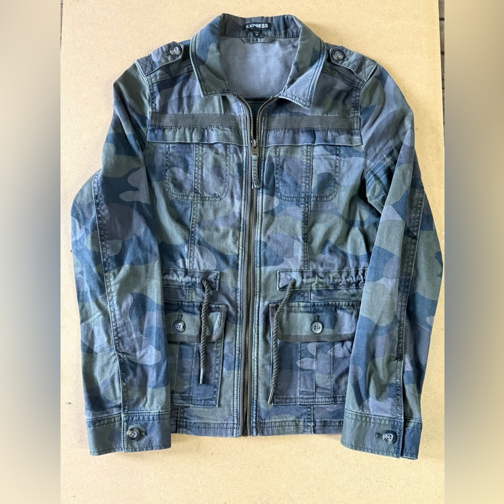 Express Camouflage Jacket -Women’s XS